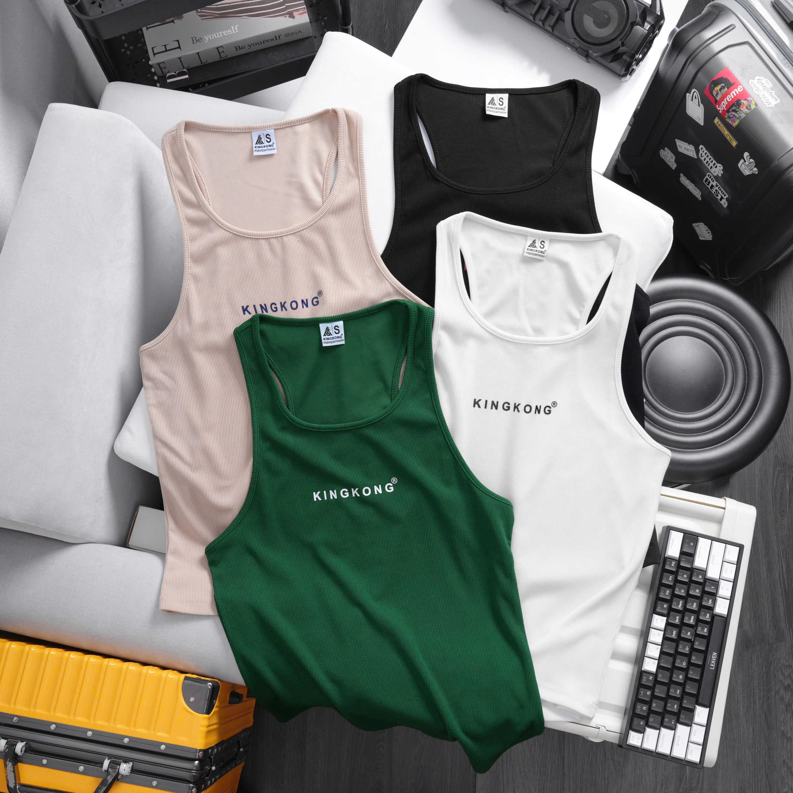 Small Body Ribbed Tanktop