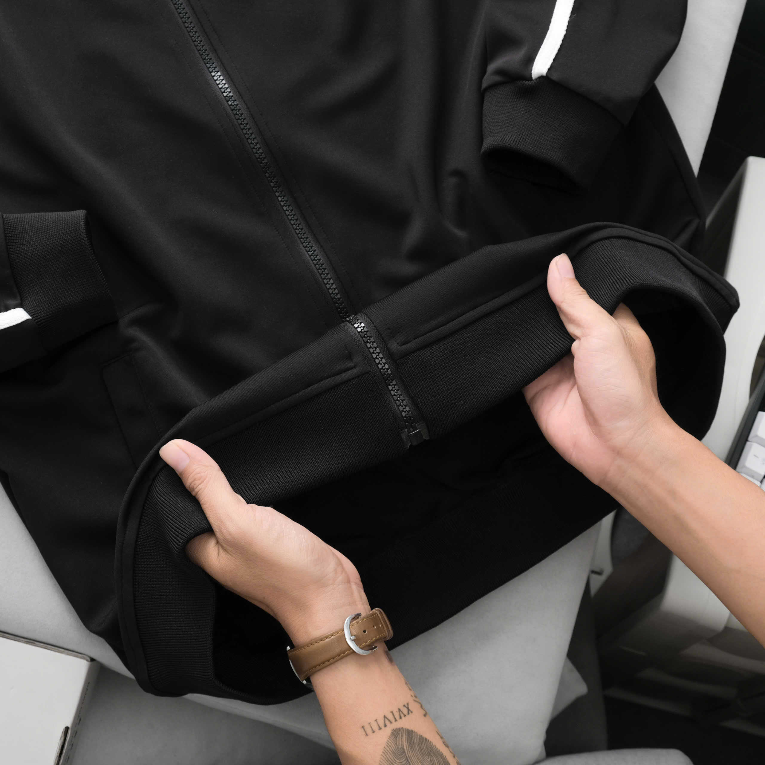 Unisex Bomber Jacket Simple Sporty Style Basic Black and White