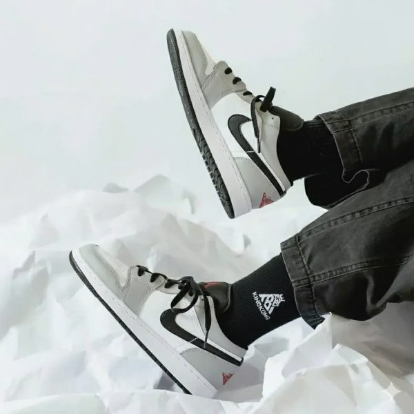 KingKong Sportswear Ultra-Soft Logo Socks